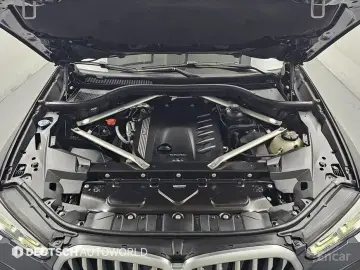 2021 BMW X6 с пробегом 75 829 км