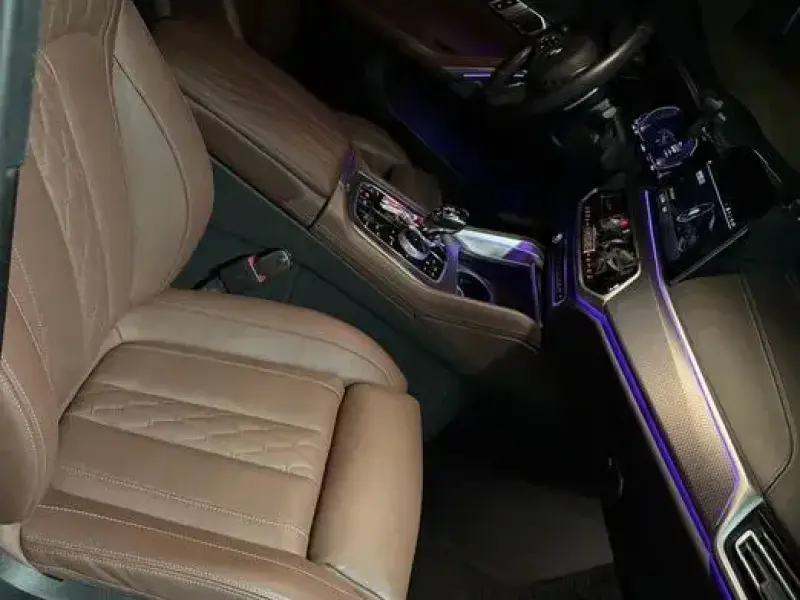 2023 BMW X6 с пробегом 56 500 км
