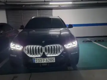 2021 BMW X6 с пробегом 34 000 км