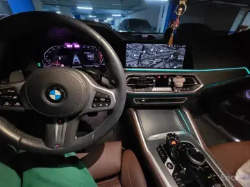 2021 BMW X6 с пробегом 34 000 км