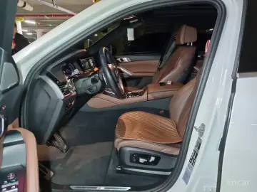 2023 BMW X6 с пробегом 37 615 км