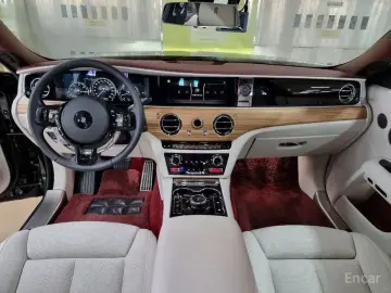2021 Rolls-Royce Ghost с пробегом 5 300 км