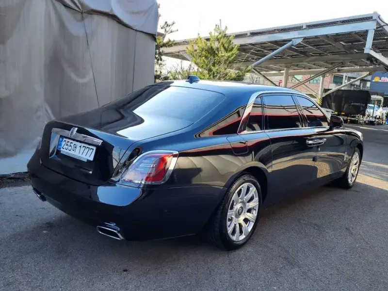 2024 Rolls-Royce Ghost с пробегом 2 792 км