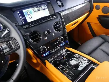 2024 Rolls-Royce Cullinan с пробегом 7 900 км