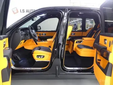 2024 Rolls-Royce Cullinan с пробегом 7 900 км