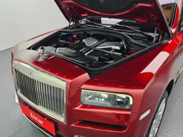 2023 Rolls-Royce Cullinan с пробегом 27 809 км