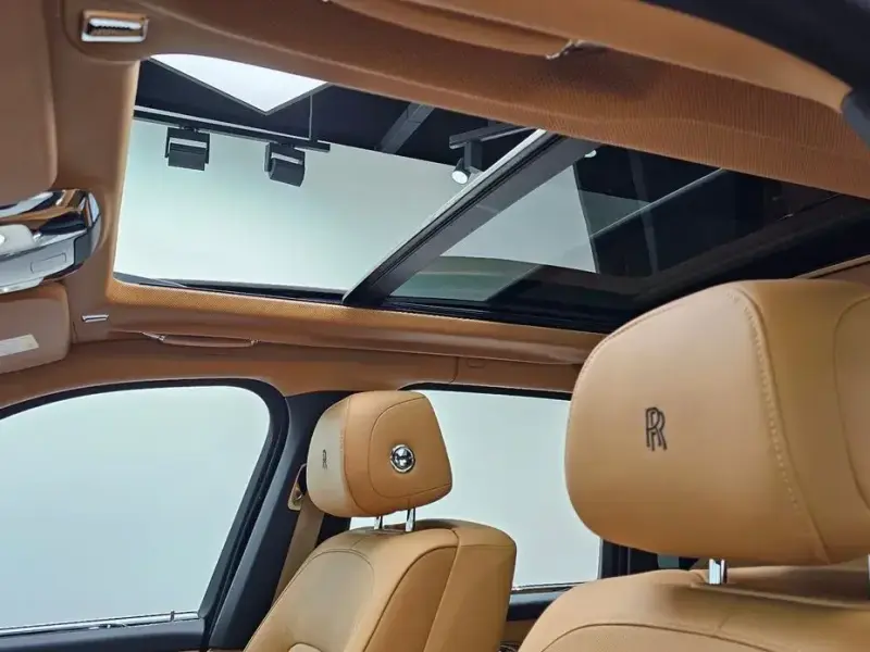2023 Rolls-Royce Cullinan с пробегом 27 809 км
