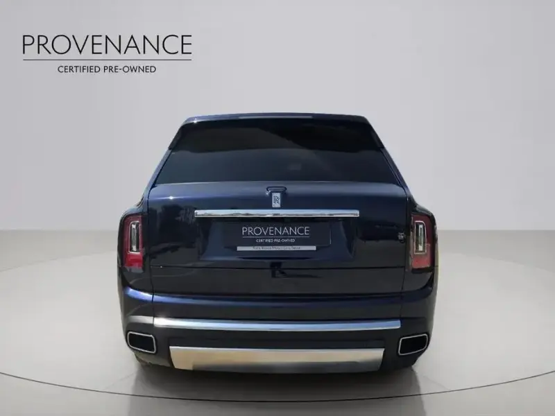 2022 Rolls-Royce Cullinan с пробегом 18 992 км