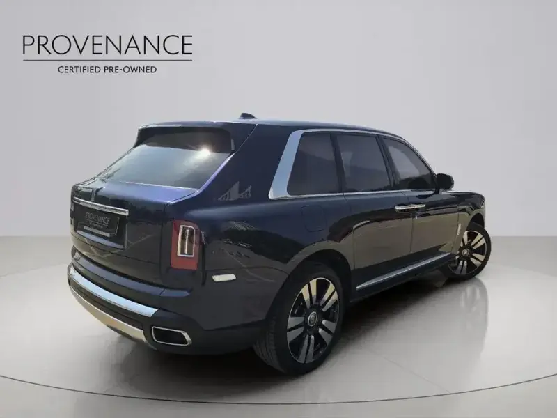 2022 Rolls-Royce Cullinan с пробегом 18 992 км