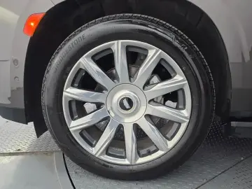 2021 Cadillac Escalade с пробегом 178 398 км