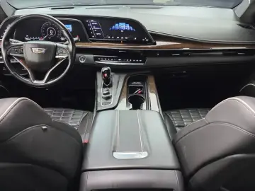 2021 Cadillac Escalade с пробегом 178 398 км