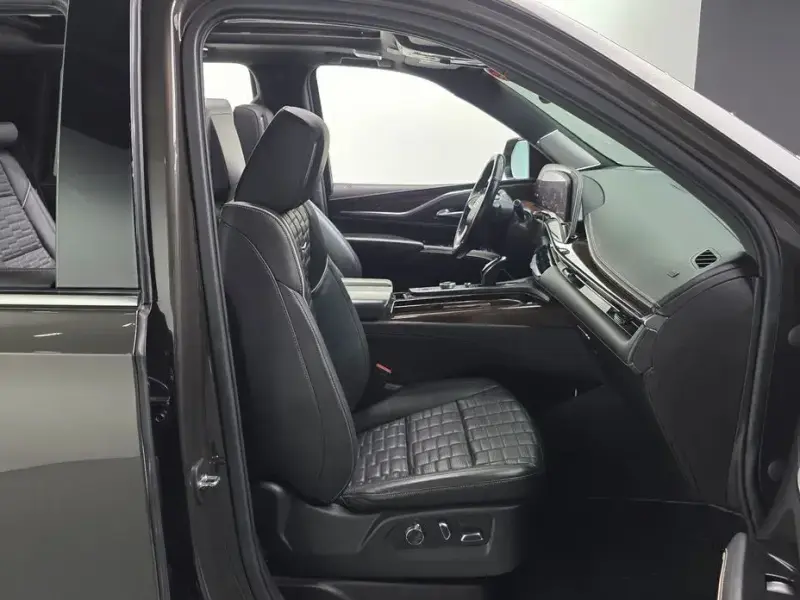 2021 Cadillac Escalade с пробегом 178 398 км