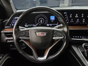 2021 Cadillac Escalade с пробегом 178 398 км