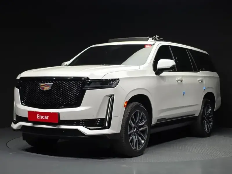 2022 Cadillac Escalade с пробегом 61 290 км