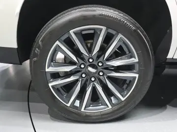 2022 Cadillac Escalade с пробегом 61 290 км