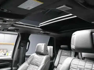 2022 Cadillac Escalade с пробегом 61 290 км