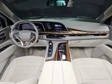 2021 Cadillac Escalade с пробегом 87 141 км