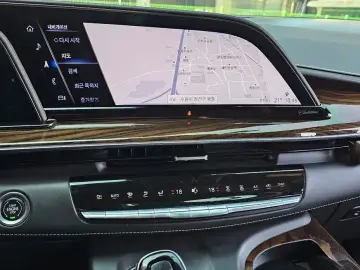 2022 Cadillac Escalade с пробегом 59 648 км