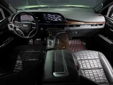 2022 Cadillac Escalade с пробегом 56 277 км
