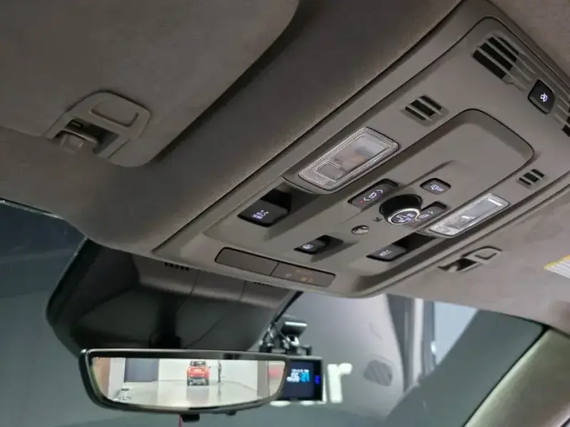 2022 Cadillac Escalade с пробегом 23 056 км