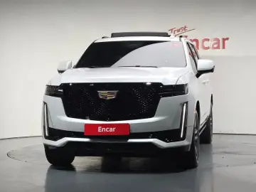 2023 Cadillac Escalade с пробегом 26 531 км