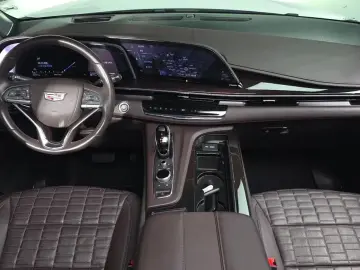 2023 Cadillac Escalade с пробегом 26 531 км