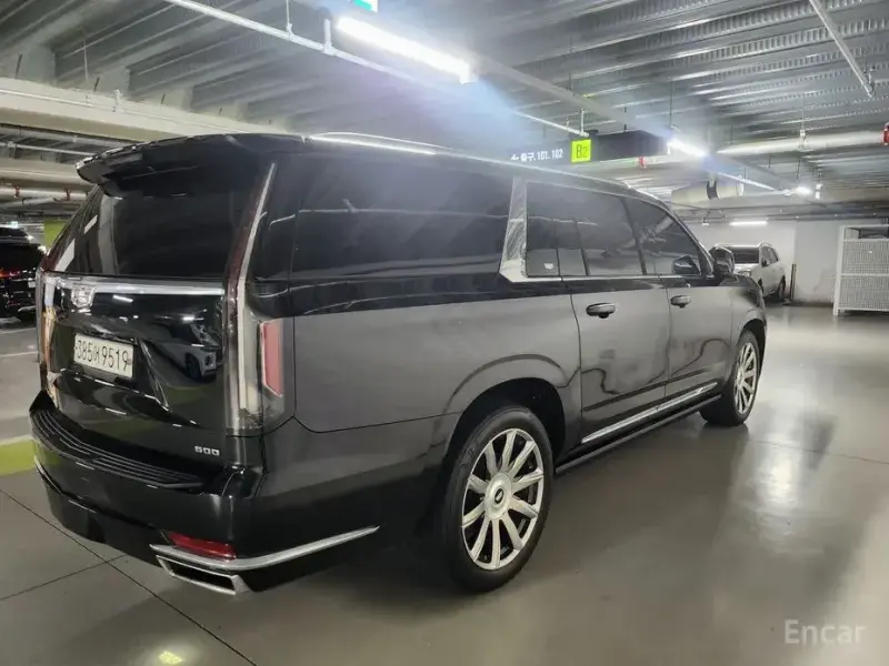 2021 Cadillac Escalade с пробегом 42 254 км