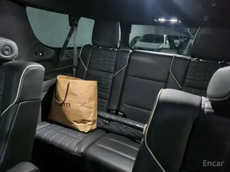 2021 Cadillac Escalade с пробегом 42 254 км