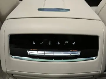 2023 Cadillac Escalade с пробегом 17 657 км