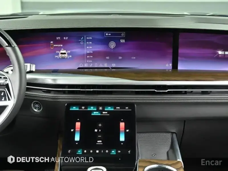 2025 Cadillac Escalade с пробегом 3 935 км