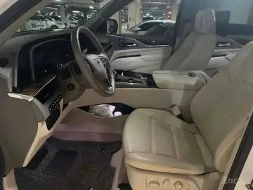 2023 Cadillac Escalade с пробегом 25 446 км