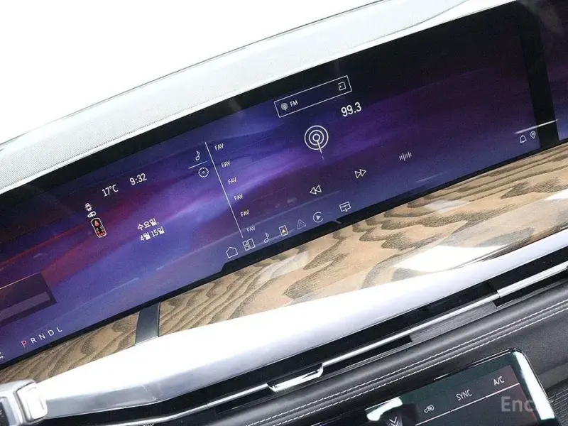 2025 Cadillac Escalade с пробегом 1 580 км