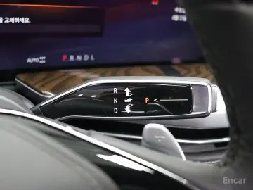 2025 Cadillac Escalade с пробегом 1 580 км