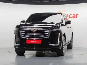 2022 Cadillac Escalade с пробегом 45 911 км
