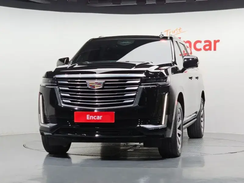 2022 Cadillac Escalade с пробегом 45 911 км