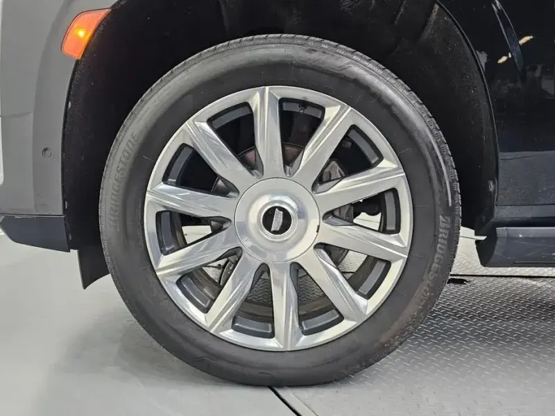 2022 Cadillac Escalade с пробегом 45 911 км