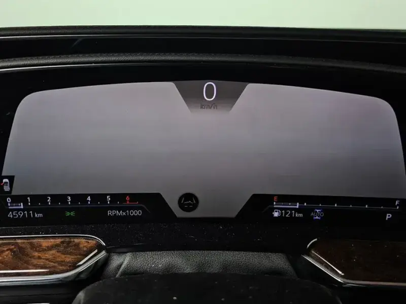 2022 Cadillac Escalade с пробегом 45 911 км