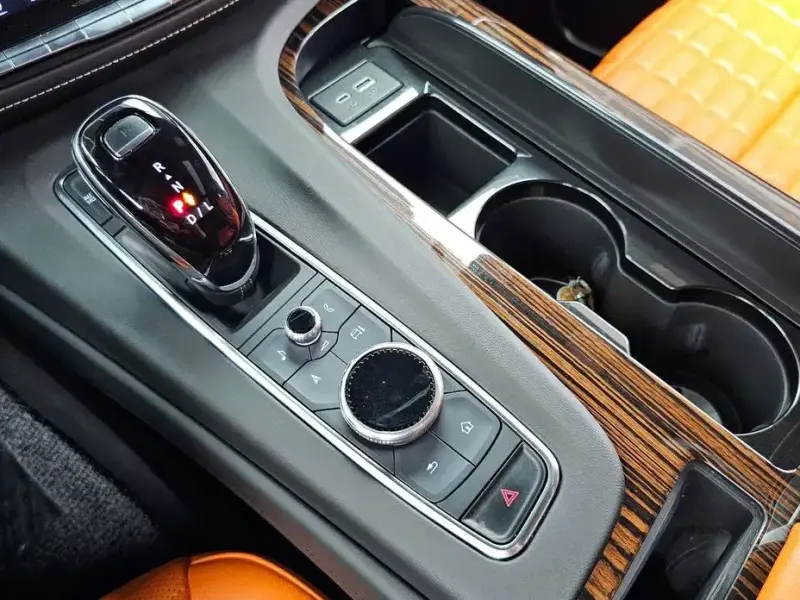 2022 Cadillac Escalade с пробегом 80 014 км
