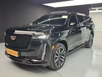 2022 Cadillac Escalade с пробегом 71 874 км