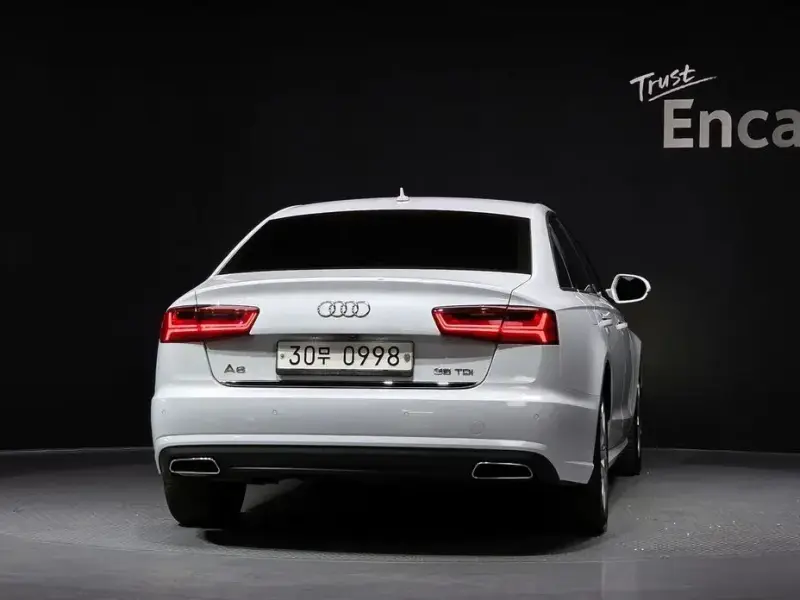 2015 Audi A6 с пробегом 92 943 км