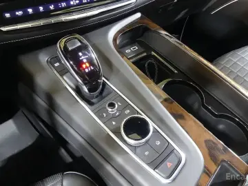 2021 Cadillac Escalade с пробегом 58 317 км