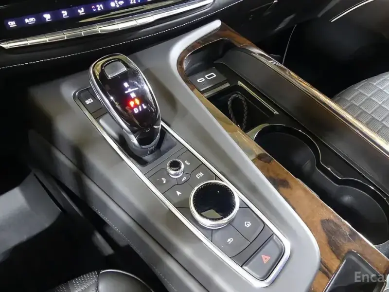 2021 Cadillac Escalade с пробегом 58 317 км