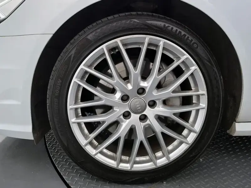 2015 Audi A6 с пробегом 106 658 км
