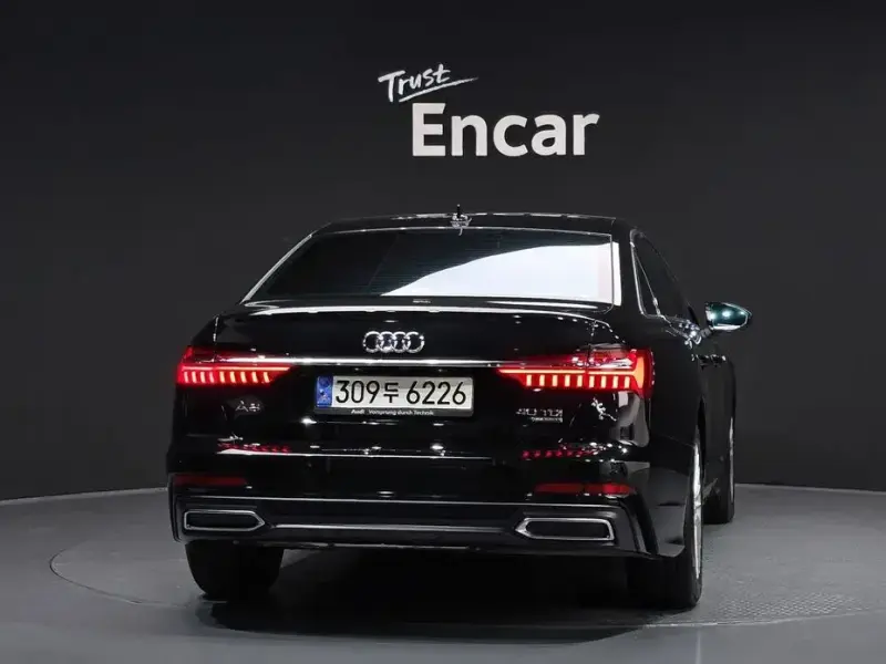 2021 Audi A6 с пробегом 14 090 км