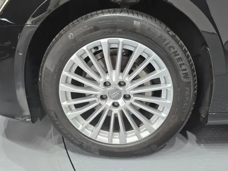 2021 Audi A6 с пробегом 14 090 км