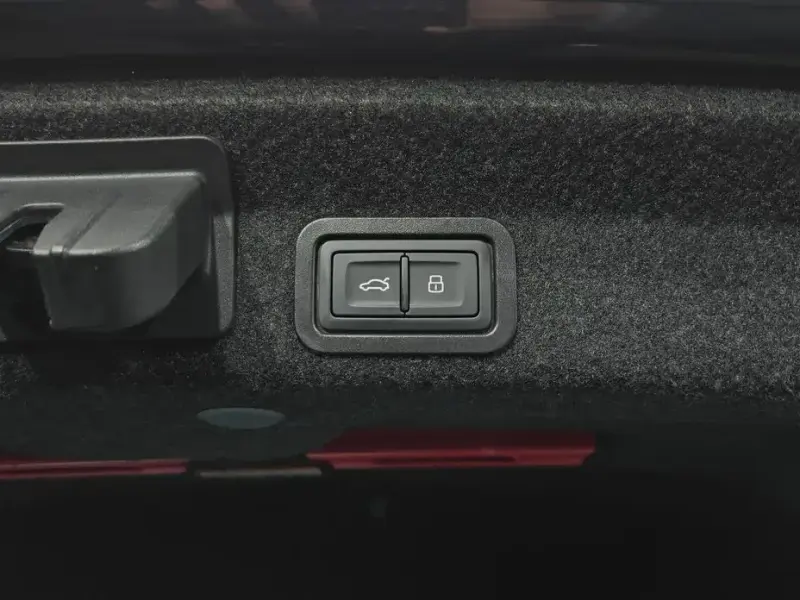 2021 Audi A6 с пробегом 14 090 км