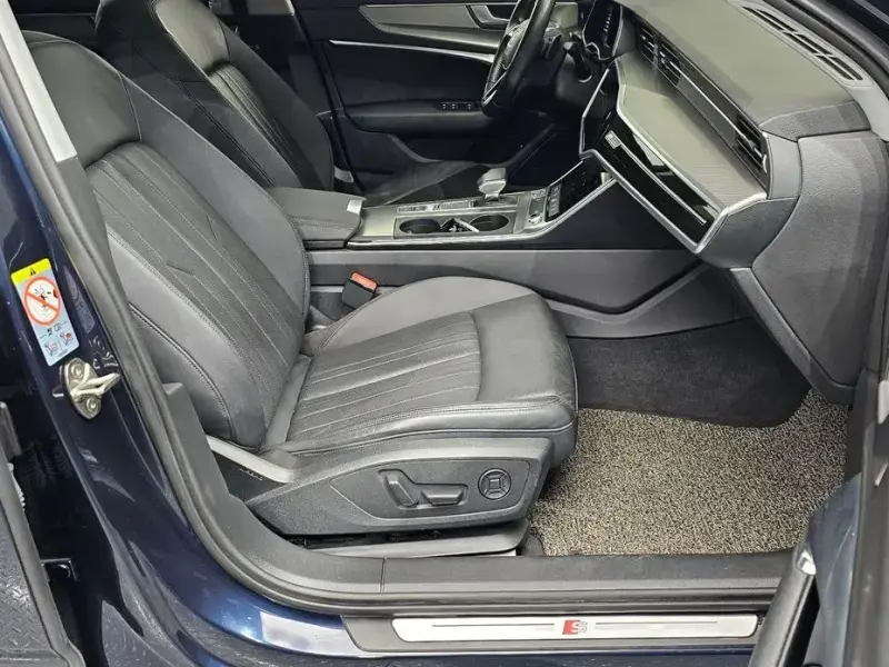 2020 Audi A6 с пробегом 43 712 км