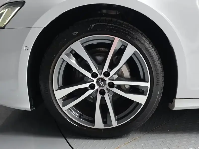2022 Audi A6 с пробегом 35 396 км