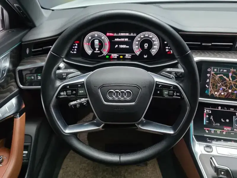 2022 Audi A6 с пробегом 35 396 км