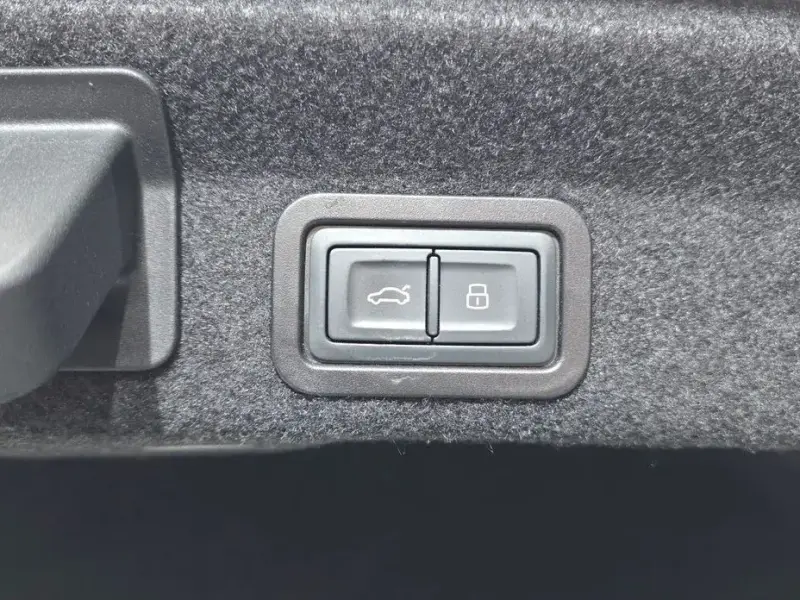 2022 Audi A6 с пробегом 35 396 км